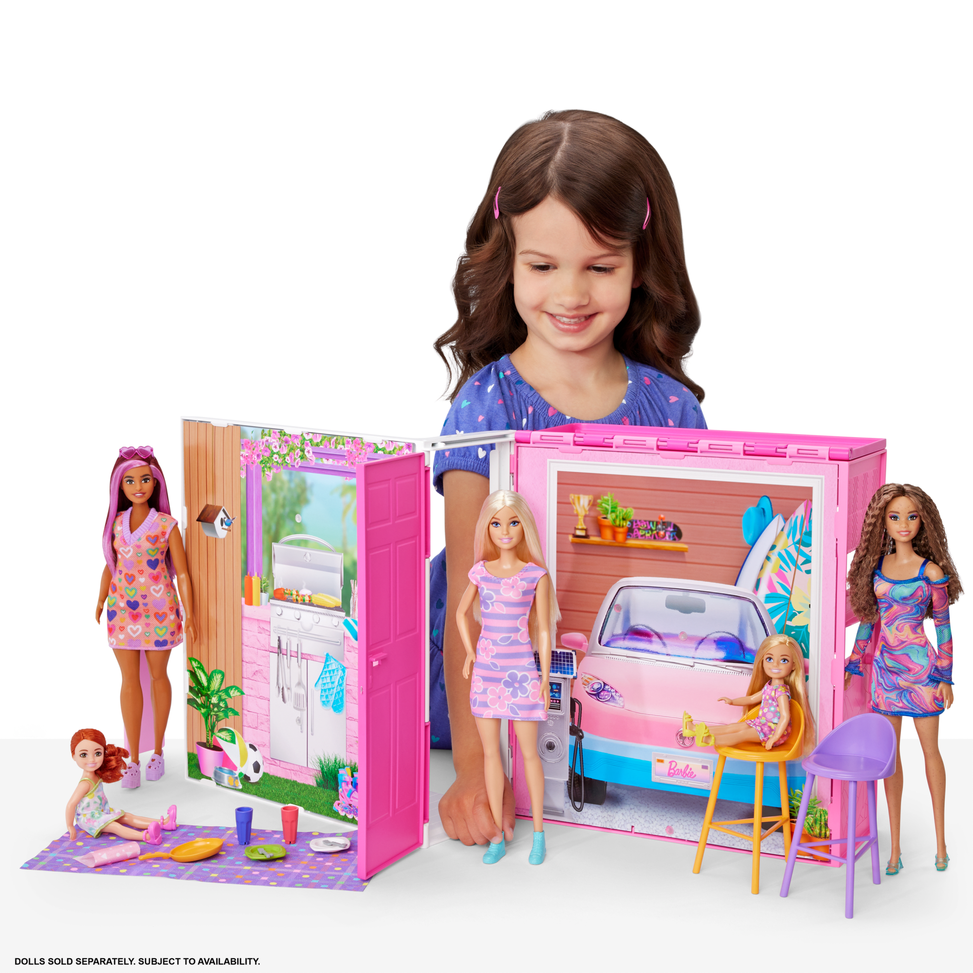 Barbie  Maison Portative et Poupée, 4Pièces, 11Accessoires